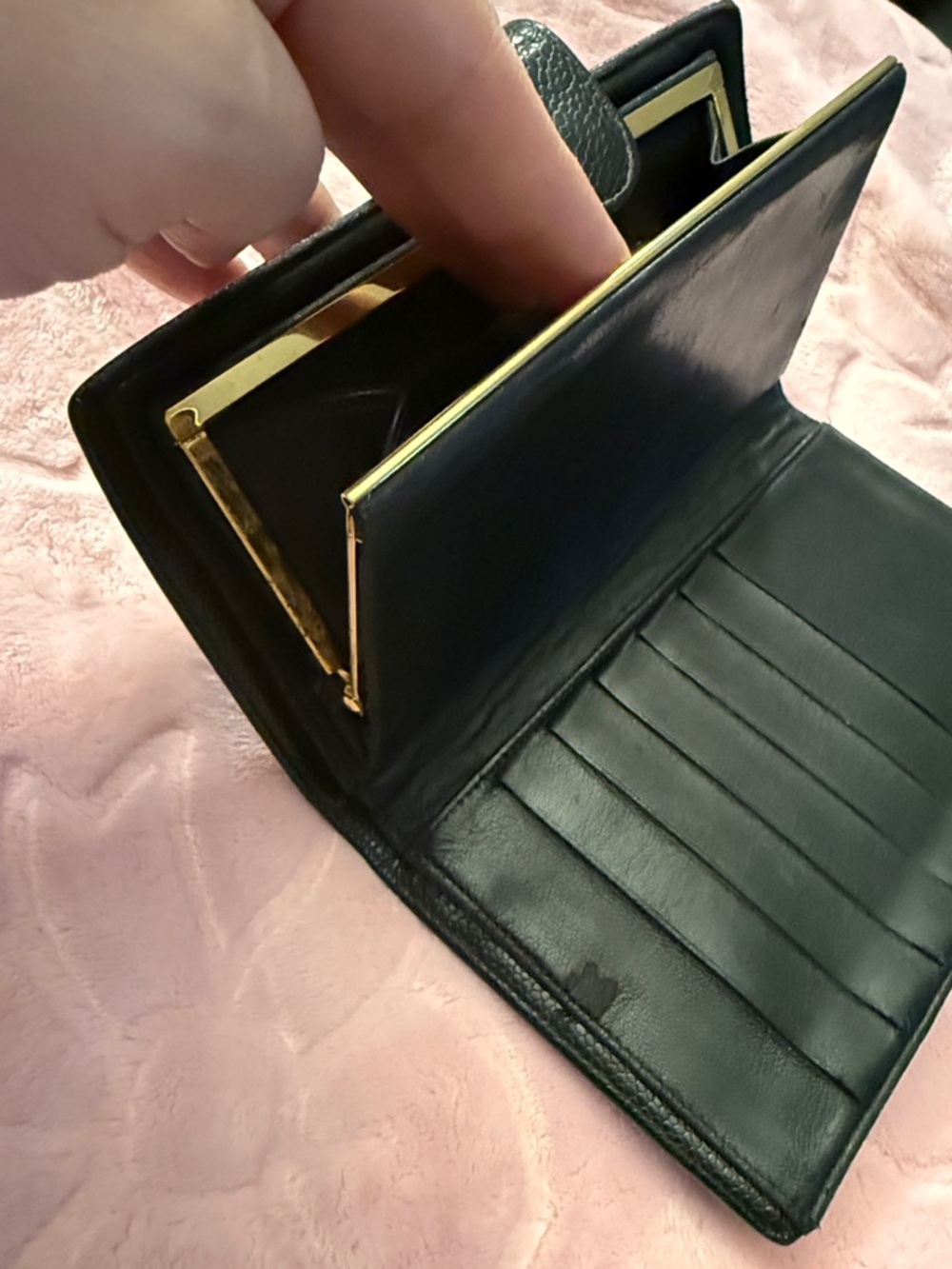 Authenticated CHANEL Black Caviar Leather Long Card Holder with Embossed CC - Picture 9 of 12